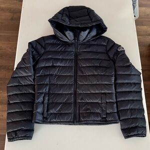 Abercrombie and Fitch, navy blue medium puffer jacket
